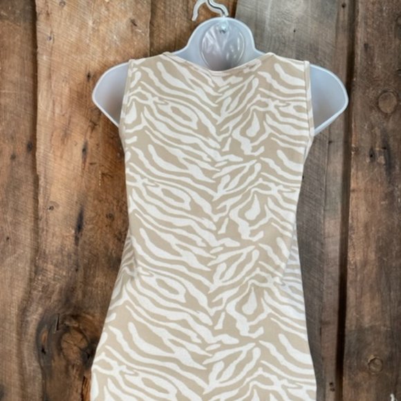 Calvin Klein NWOT Zebra Print Tank Top - Size Small - Picture 4 of 8